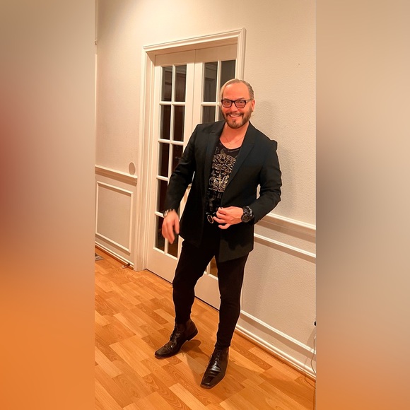 Meet your Posher, Joe - Picture 11 of 17